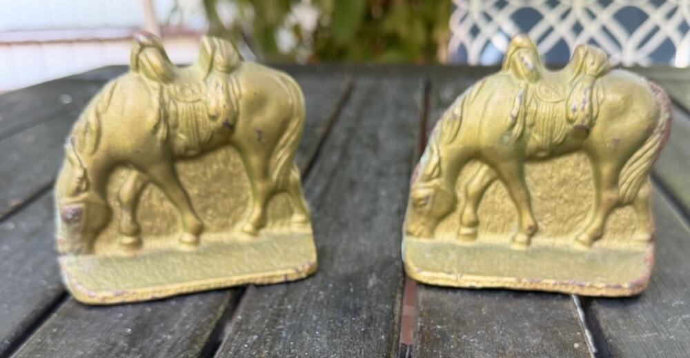 Vintage SET Of 2 Gold Cast Iron Grazing Horse Bookends 3738/68